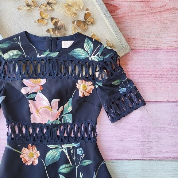 NWT Keepsake The Label Blue Whispers Floral Crochet Trim Ruffle Hem Mini Dress S - Picture 7 of 12